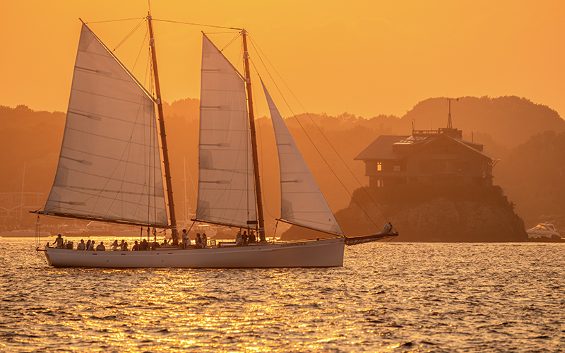 Newport Sunset Sailing aboard the Schooner Adirondack | Newport