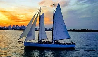 Our-Boats_AdirondackIII