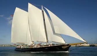 Our-Boats_America-20
